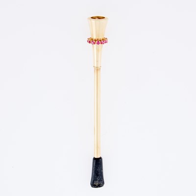 Lot 3334 - Cartier Retro Gold and Ruby Cigarette Holder