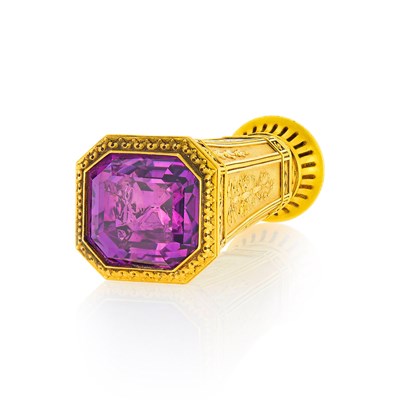 Lot 140 - Antique Gold and Foil-Backed Amethyst Seal, France