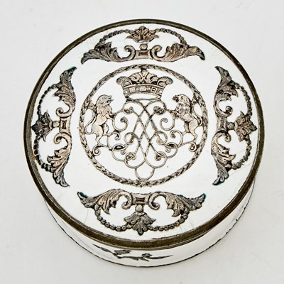 Lot 114 - Russian Enamel Snuff Box