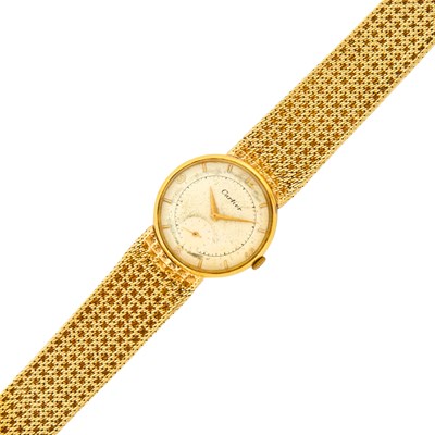 Lot 29 - Cartier Gentleman's Gold Wristwatch