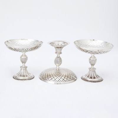 Lot 197 - Suite of Three George V Sterling Silver Tazzas