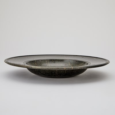 Lot 542 - Saxon Serpentine Dish