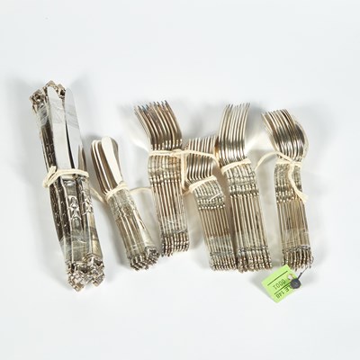 Lot 1 - 45 Pieces of Silverware, 64 ozs., 9 handles, Frigast