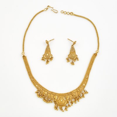 Lot 117 - Two Gold Earrings and Necklace, 22K 19 dwt.