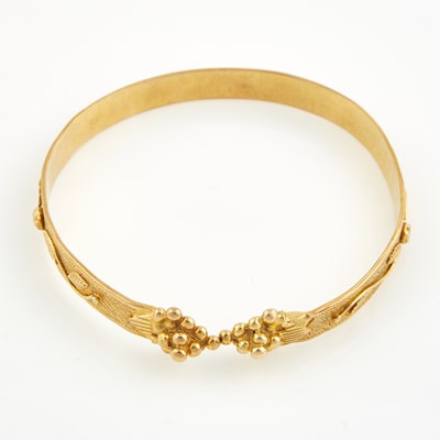 Lot 206 - Gold Rigid Bracelet, 10K 15 dwt., damaged