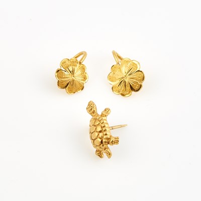 Lot 380 - Two Gold Earrings and Pin, 22K 4 dwt.