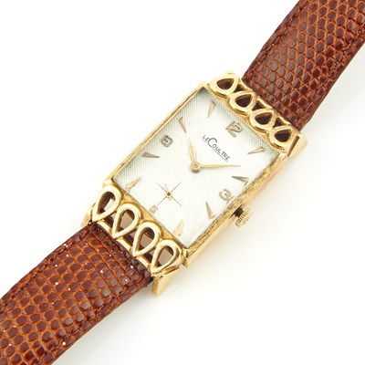 Lot 410 - Ladys Gold Wrist Watch, 17 Jewels, Swiss, 18K