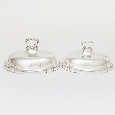 Lot 318 - Graduated Pair of George III Sterling Silver Meat Domes