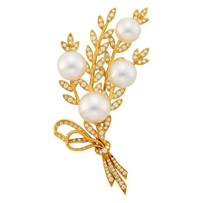 Lot 119 - Tiffany & Co., Gold, South Sea Cultured Pearl and Diamond Brooch