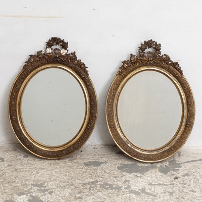 Lot 242 - Louis XV Style Oval Gilwood Mirror