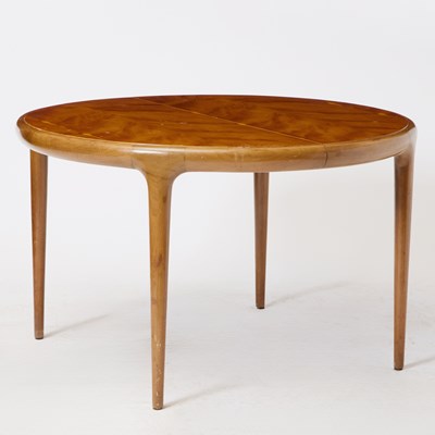 Lot 174 - Vladimir Kagan Walnut "Model 2010" Extension Dining Table