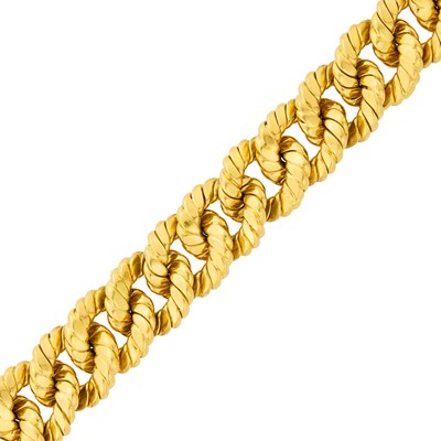 Lot 150 - Gold Oval Curb Link Chain Bracelet