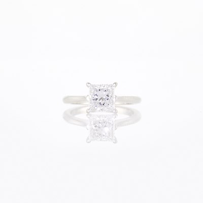 Lot 1068 - Silver and Diamond Ring