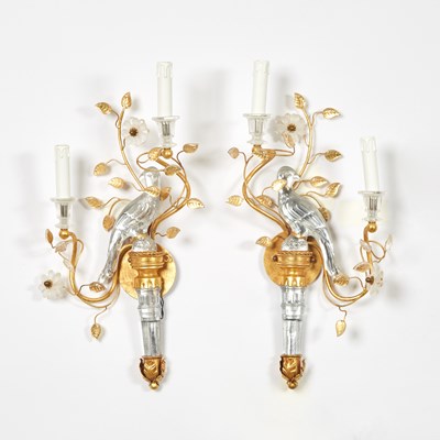 Lot 324 - Pair of Bagues Style Glass and Gilt Metal Bird Sconces