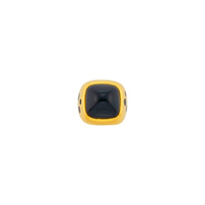 Lot 1019 - Michael Bondanza Gold and Black Onyx Pinky Ring