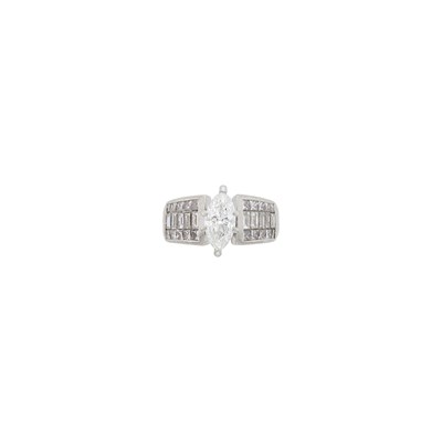 Lot 1172 - Platinum and Diamond Ring