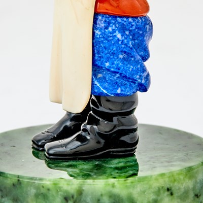 Lot 132 - Faberge Style Hardstone Figure