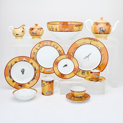 Lot 681 - Hermès Porcelain "Africa" Pattern Part Dinner Service