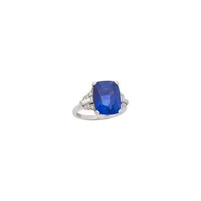 Lot 184 - Platinum, Sapphire and Diamond Ring