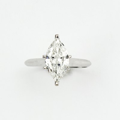 Lot 1188 - White Gold and Diamond Ring