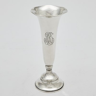 Lot 623 - Black, Starr & Frost Sterling Silver Footed Vase