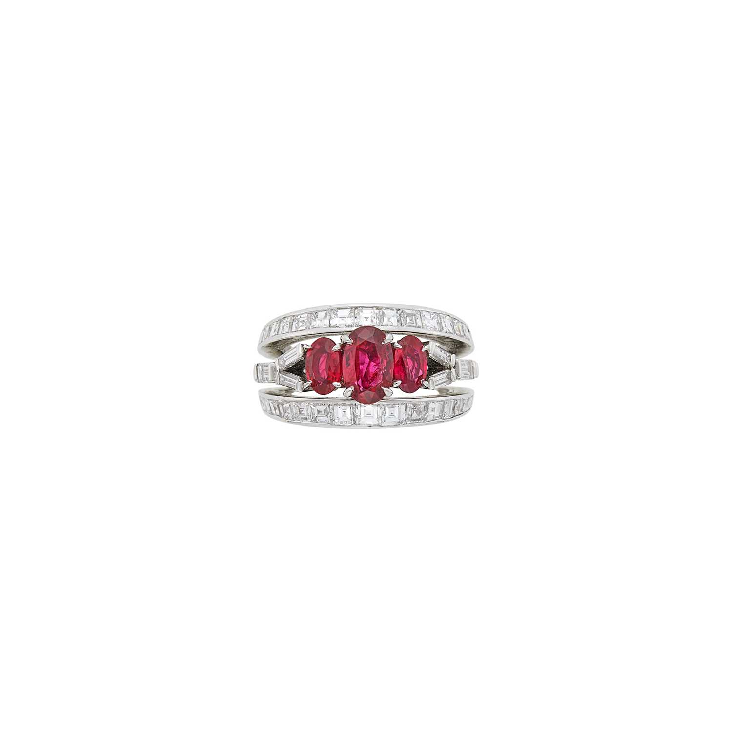 Lot 121 - Platinum, Ruby and Diamond Ring