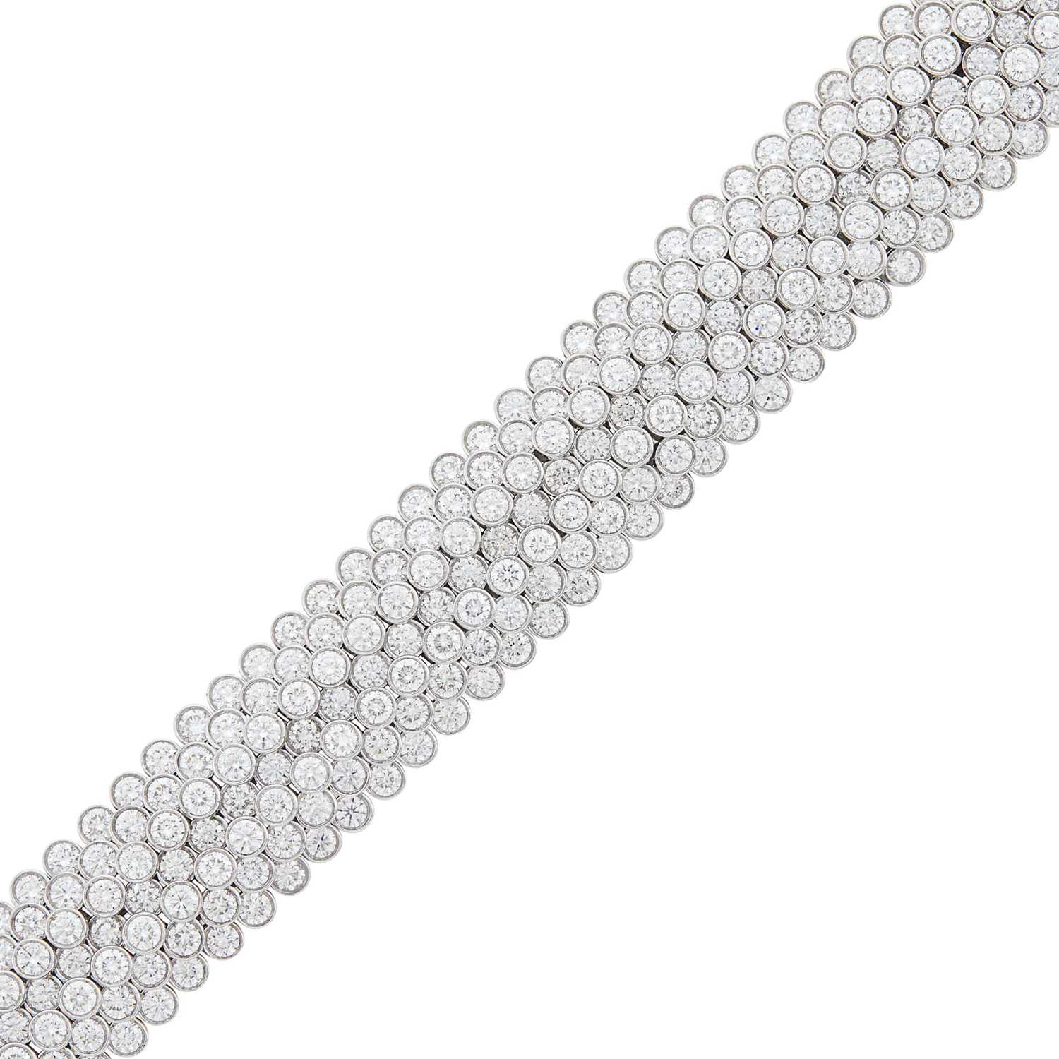 Lot 129 - White Gold and Diamond Bracelet