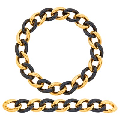 Lot 98 - Gold and Black Onyx Curb Link Necklace/Bracelet Combination