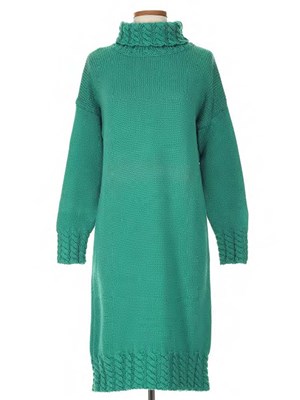 Lot 632 - Group of Women's Clothing Featuring Benneton