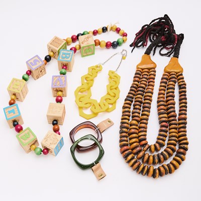 Lot 566 - Group of Three Fashion Costume Necklaces