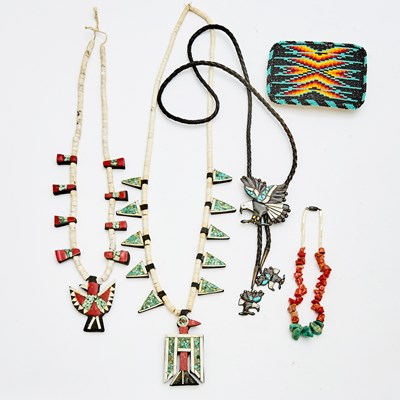 Lot 626 - Group of Native American Jewelry