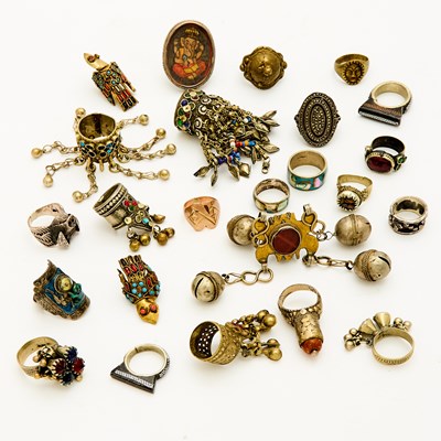 Lot 700 - Group of Metal Costume Rings