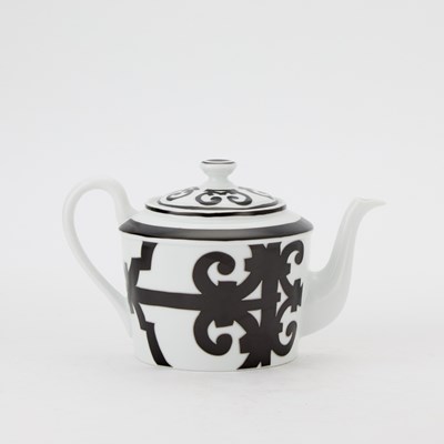 Lot 921 - Hermès Balcon du Guadalquivir Porcelain Dinner Service