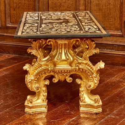 Lot 542 - Northern Italian Baroque Style Scagliola Inlaid Top