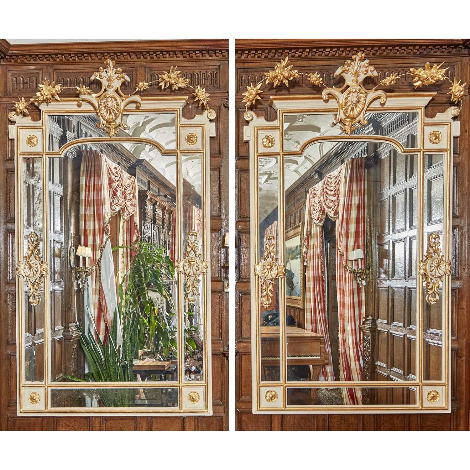 Lot 543 - Pair of Continental Painted and Parcel Gilt Mirrors