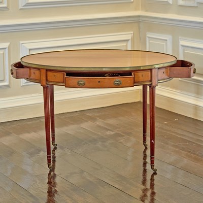 Lot 591 - George III Satinwood Writing Table