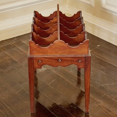 Lot 592 - George III Style Mahogany Decanter Stand