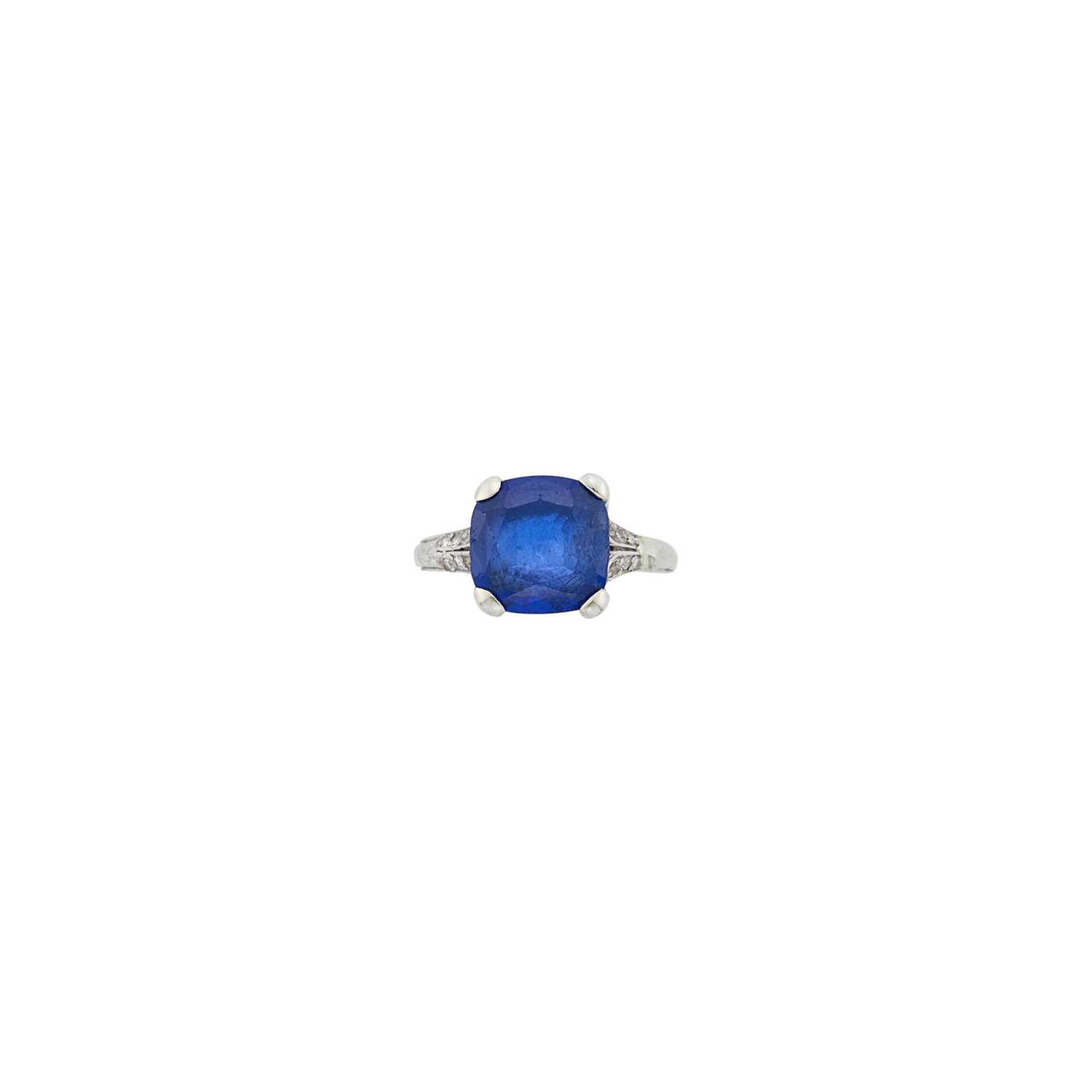 Lot 189 - Platinum, Sapphire and Diamond Ring
