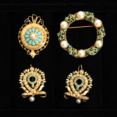 Lot 120 - Group of 14Kt Gold, Cultured Pearl, and Turquoise Jewelry