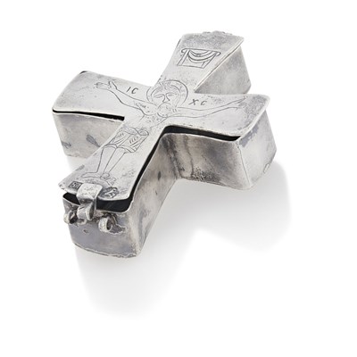 Lot 117 - Russian Silver Reliquary Cross