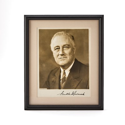Lot A signed photograph of Franklin D. Roosevelt