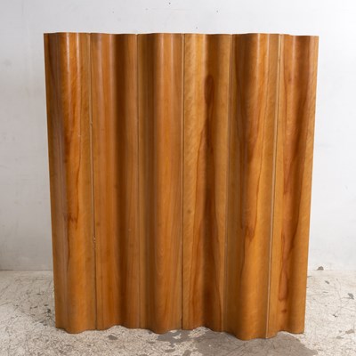 Lot 192 - Mid-Century Modern Wood Six-Panel Screen