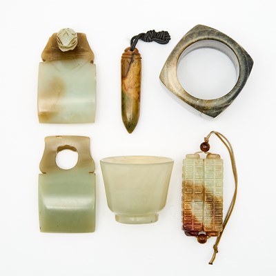 Lot 338 - A Group of Five Chinese Carved Jade Articles