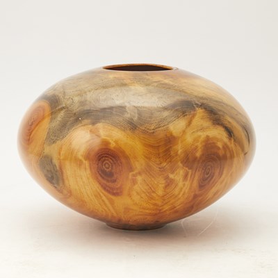 Lot 1125 - Matt Moulthrop Turned White Pine Vessel