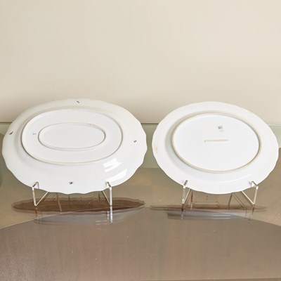 Lot 172 - Herend Porcelain "Rothschild Bird" Pattern Dinner Service