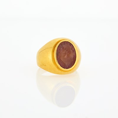 Lot 3230 - Gold and Carnelian Hardstone Intaglio Ring