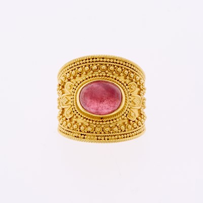 Lot 3009 - Ilias Lalaounis Gold and Cabochon Ruby Ring