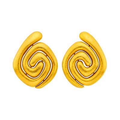 Lot 2117 - Ilias Lalaounis Pair of Hammered Gold Earclips