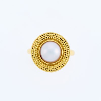 Lot 3018 - Ilias Lalaounis Gold and Cultured Pearl Ring