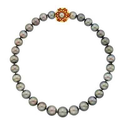 Lot 2095 - Gray Tahitian Pearl Necklace with Gold and Diamond Flower Clasp